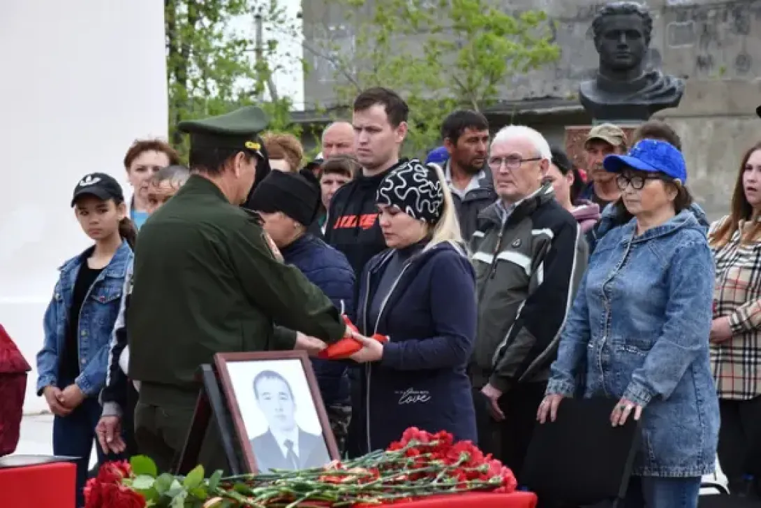 Аптукаев Леонард Сергеевич